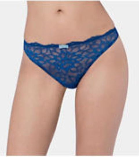 TRIUMPH Dream Spotlight Koronkowe stringi majtki TRIUMPH Dream Spotlight Koronkowe stringi majtki