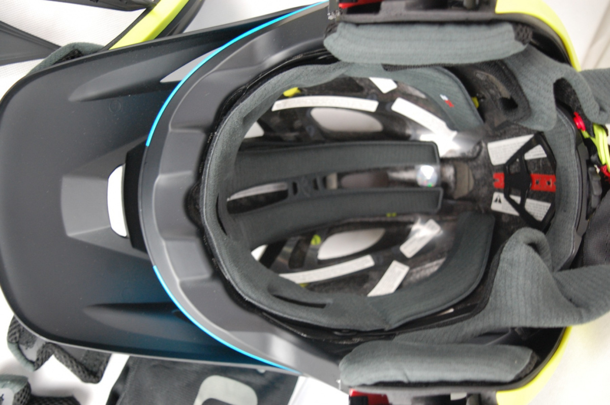 KASK GIRO SWITCHBLADE MIPS L 59-63 KASK GIRO SWITCHBLADE MIPS L 59-63