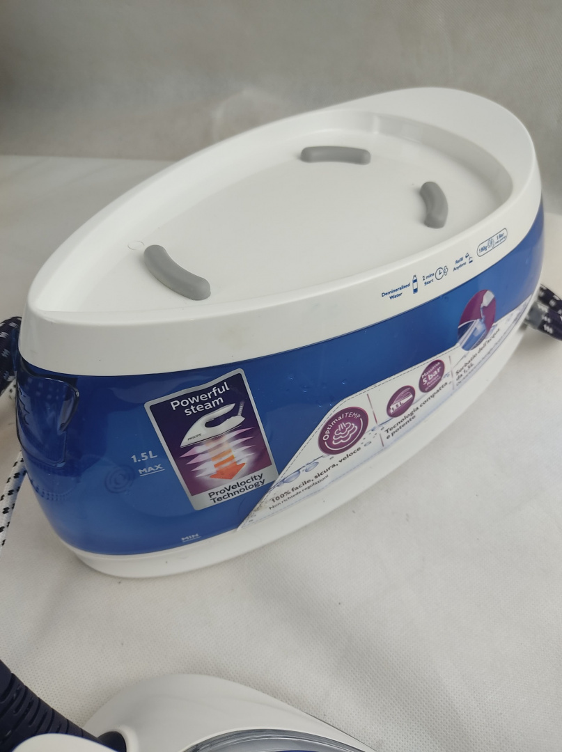 Stacja parowa PHILIPS GC7610 PerfectCare 2400W Stacja parowa PHILIPS GC7610 PerfectCare 2400W