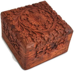 drewniana szkatułka skrzyneczka na pierścionki kolczyki