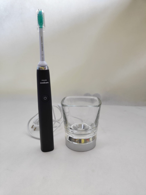 Szczoteczka do zębów Philips HX939B szklanka Szczoteczka do zębów Philips HX939B szklanka