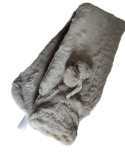 Termofor gumowy podłużny 72x12cm pluszowy ogrzewacz na wodę 2l