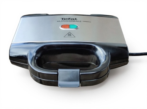 Opiekacz Toster do kanapek tostów Tefal sandwich UltraCompact SM155233
