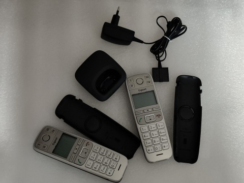 2x Słuchawka dodatkowa Gigaset E500H telefon dla seniora PL 2x Słuchawka dodatkowa Gigaset E500H telefon dla seniora PL