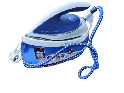 Stacja parowa PHILIPS GC7610 PerfectCare 2400W Stacja parowa PHILIPS GC7610 PerfectCare 2400W