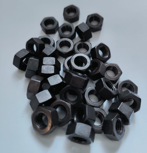 TOOL CRAFT nakrętki sześciokątne M8 100 Szt.