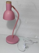 różowa lampka biurkowa regulowany klosz metal drewno