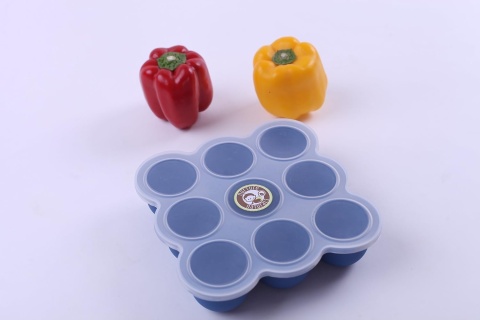 Pojemniki do zamrażania i przechowywania żywności dla niemowląt