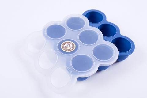 Pojemniki do zamrażania i przechowywania żywności dla niemowląt