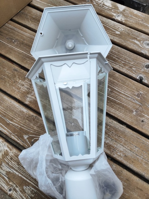 Lampa zewnętrzna czujnik PIR INTEC BRISTOL E27