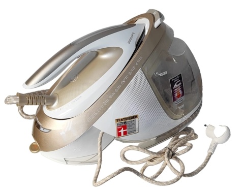 PerfectCare Elite silence Żelazko z generatorem pary stacja parowa GC9642/60