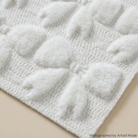 Bieżnik Artoid Mode Soft Pluszowy Futro 33 x 183 kremowa biel kokardka