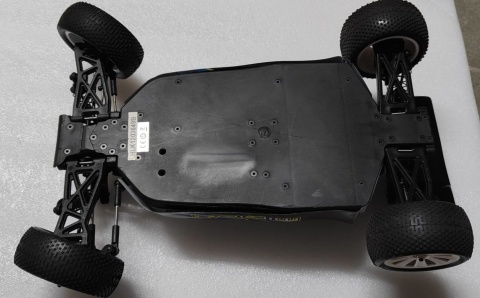 Model Truggy RC Team C 1:10 Minion 4WD TR04 2,4GHz ABSIMA RTR